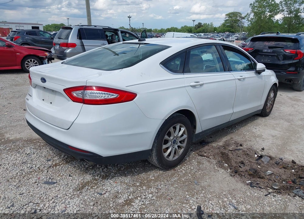 2016 FORD FUSION S VIN: 3FA6P0G74GR231685
