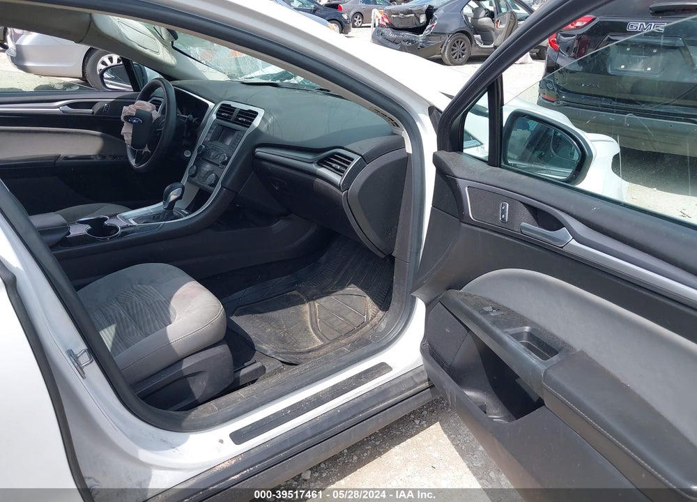 2016 FORD FUSION S VIN: 3FA6P0G74GR231685