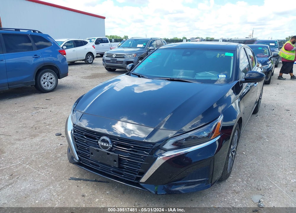 2024 NISSAN ALTIMA SV FWD VIN: 1N4BL4DV5RN305769