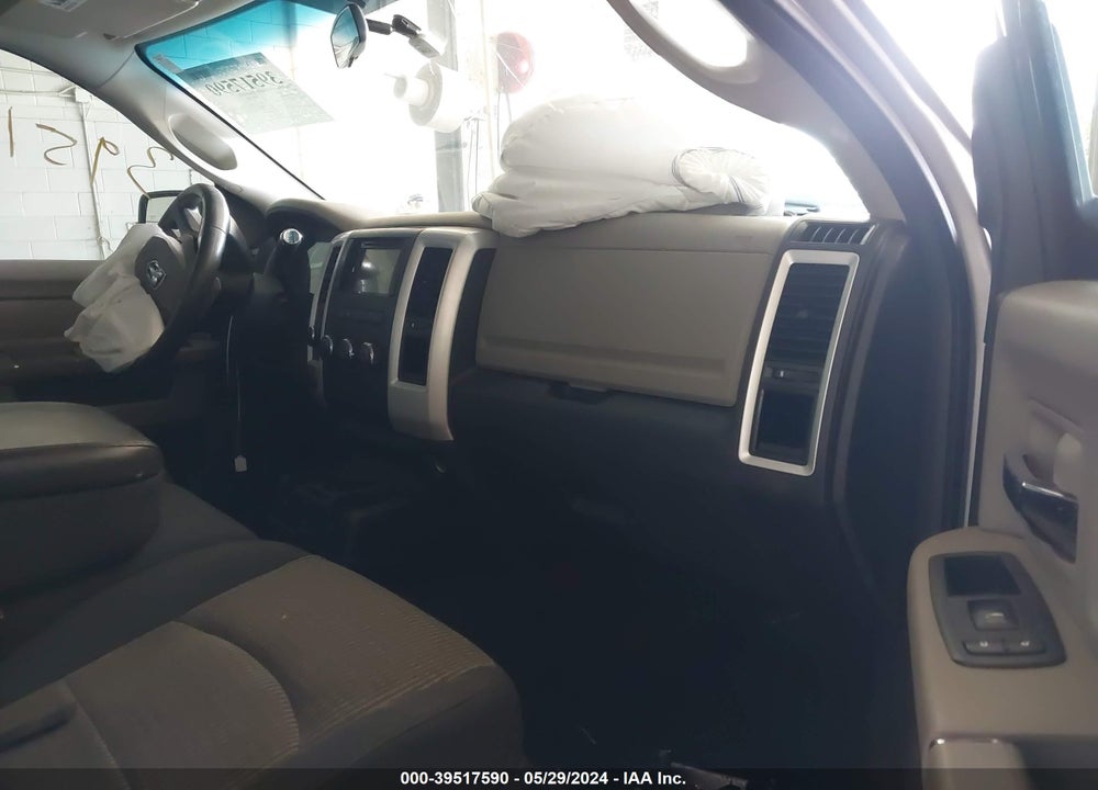 2011 RAM 1500 SLT VIN: 1D7RV1GP9BS616102