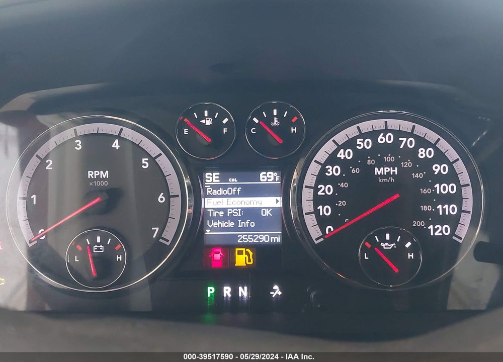 2011 RAM 1500 SLT VIN: 1D7RV1GP9BS616102
