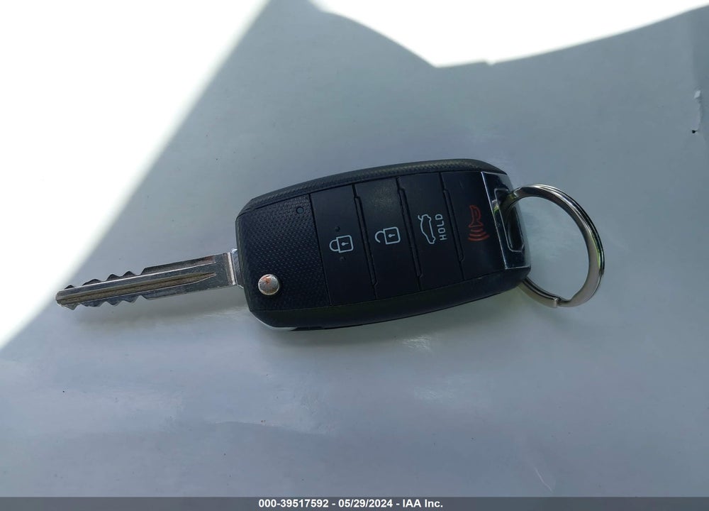 2018 KIA FORTE LX VIN: 3KPFL4A75JE256499