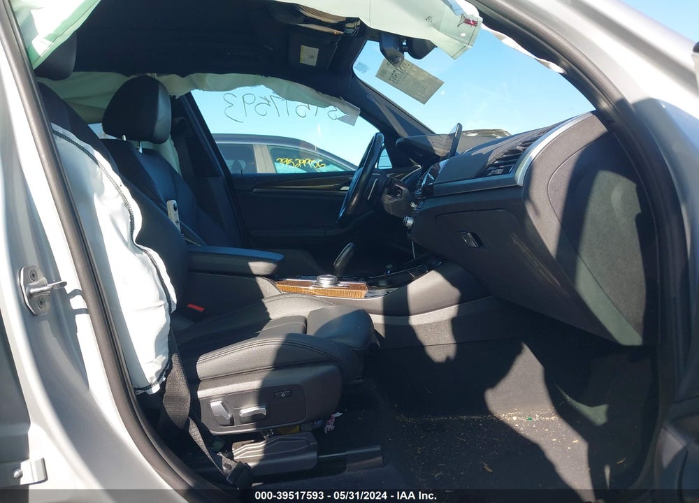2019 BMW X3 XDRIVE30I VIN: 5UXTR9C54KLE21530