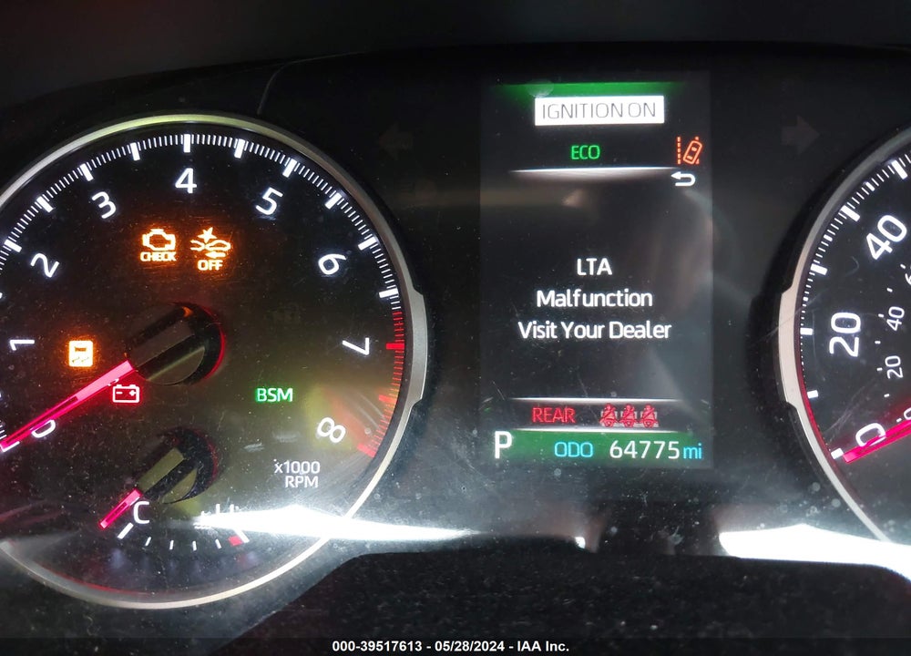 2020 TOYOTA RAV4 XLE PREMIUM VIN: JTMA1RFV6LD528616