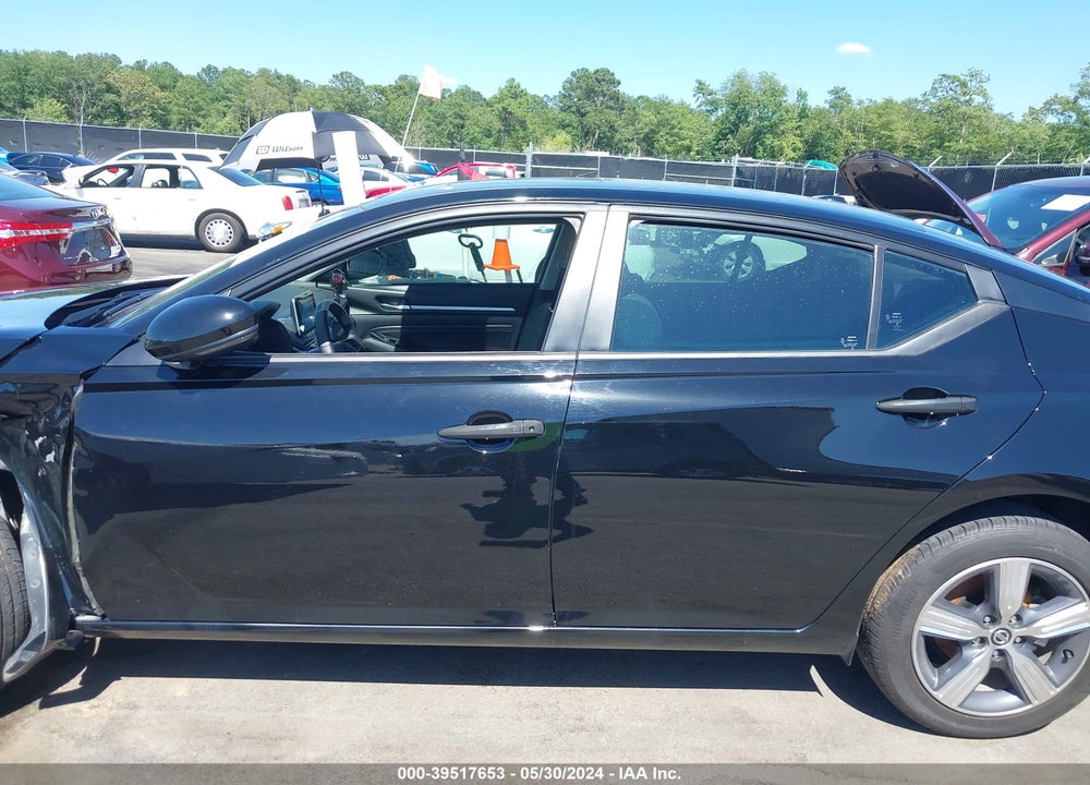 2021 NISSAN ALTIMA SV FWD VIN: 1N4BL4DV1MN400838