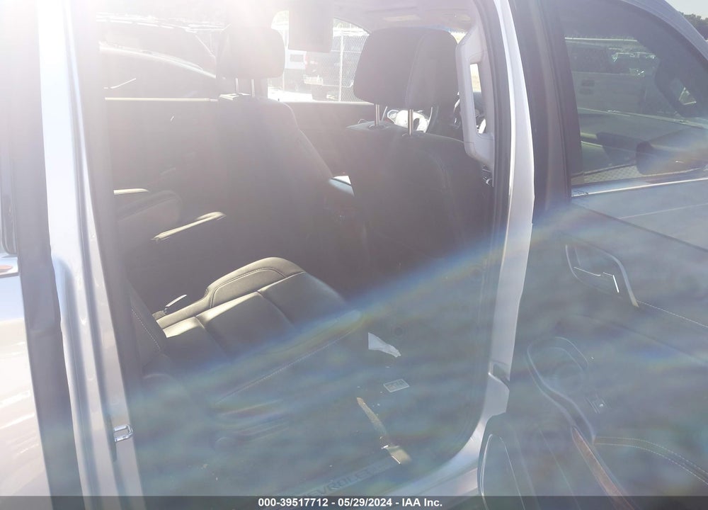 2020 CHEVROLET SUBURBAN 4WD PREMIER VIN: 1GNSKJKCXLR276306