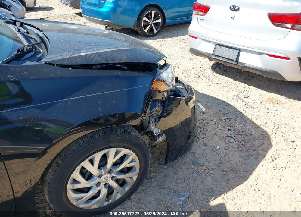 2019 TOYOTA COROLLA LE VIN: 2T1BURHE6KC177873