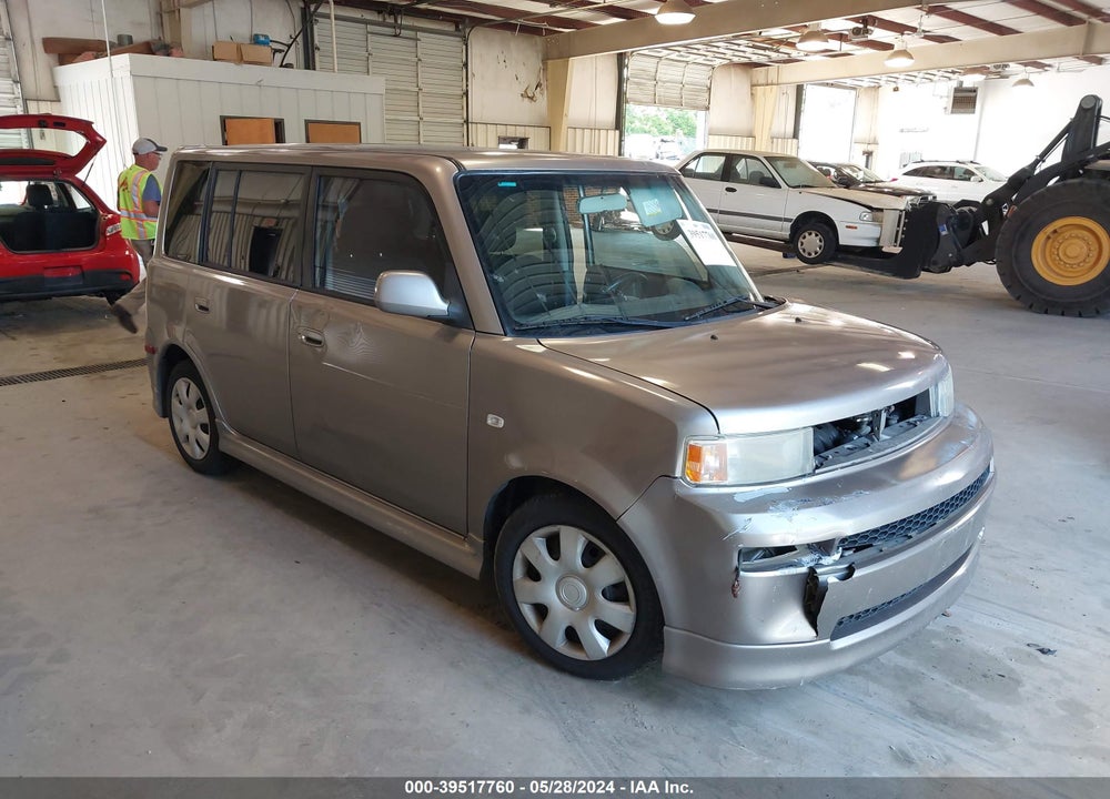 2005 SCION XB VIN: JTLKT324950205135