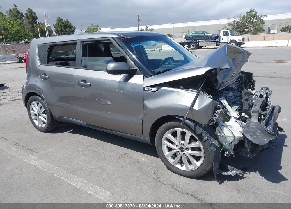 2018 KIA SOUL VIN: KNDJP3A51J7551977