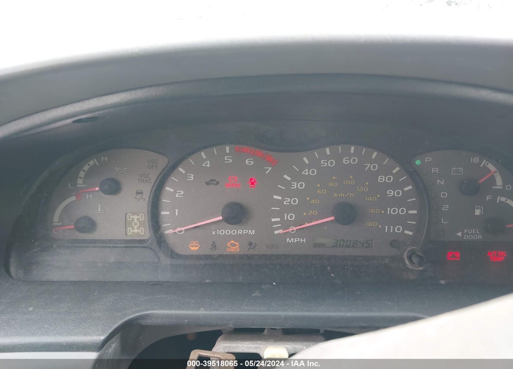 2001 TOYOTA SEQUOIA VIN: 5TDBT44A81S054705