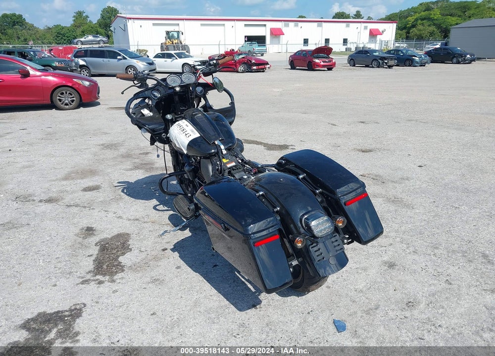 2023 HARLEY-DAVIDSON FLTRXST VIN: 1HD1ACL10PB663301