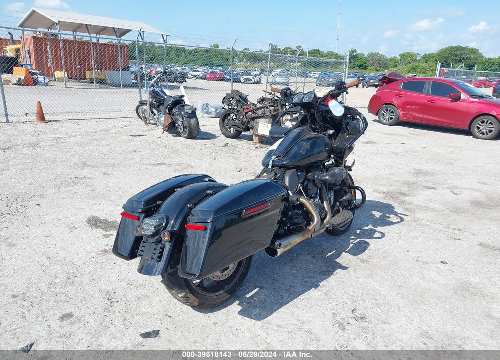2023 HARLEY-DAVIDSON FLTRXST VIN: 1HD1ACL10PB663301