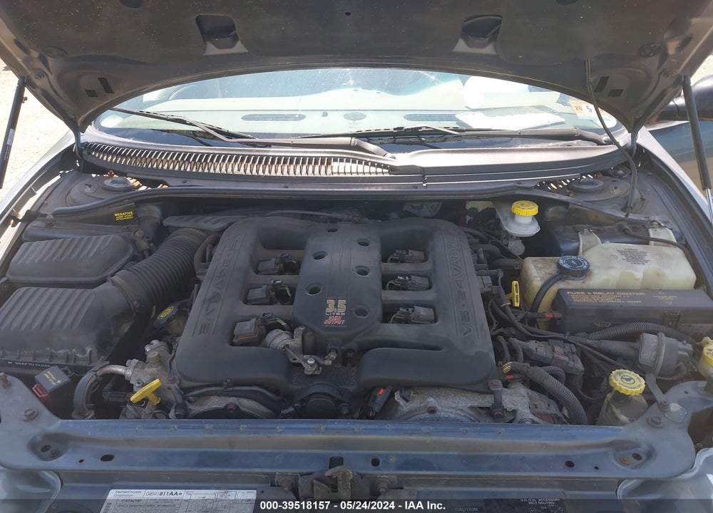 2001 CHRYSLER 300M VIN: 2C3AE66G11H580017