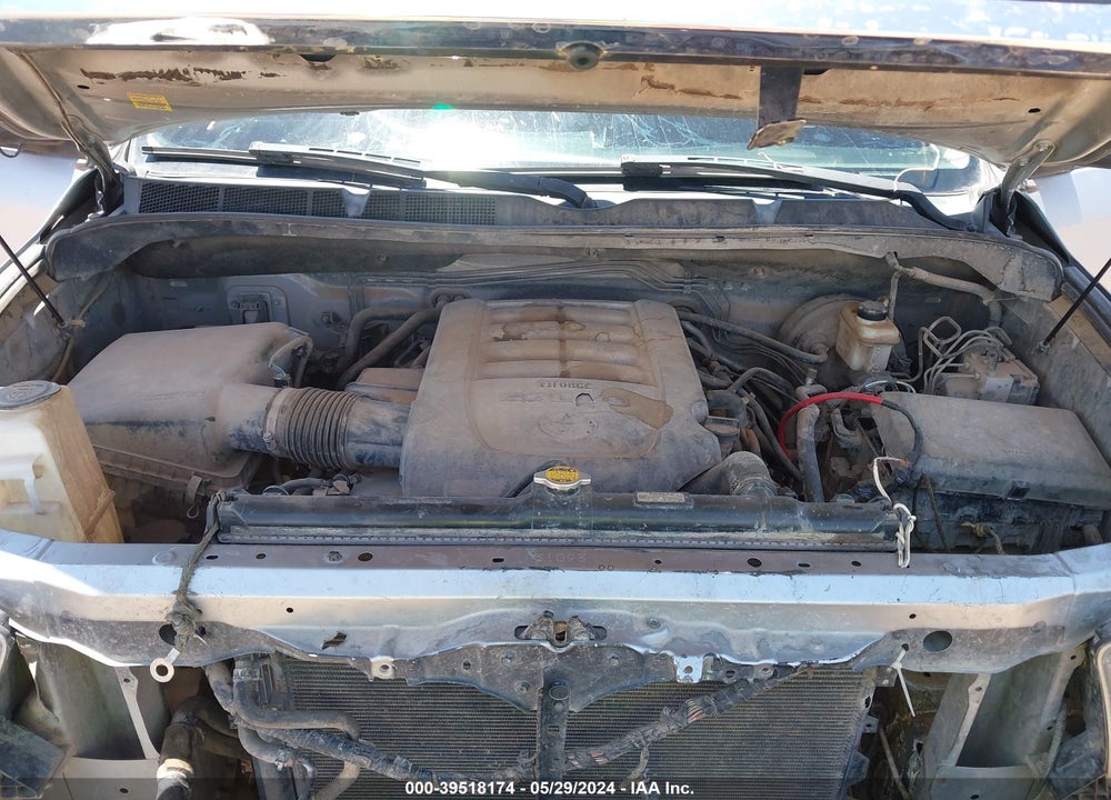2011 TOYOTA TUNDRA GRADE 5.7L V8 VIN: 5TFUW5F1XBX165884