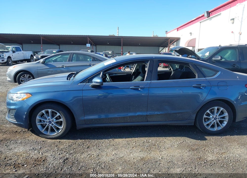 2019 FORD FUSION SE VIN: 3FA6P0HD4KR178662