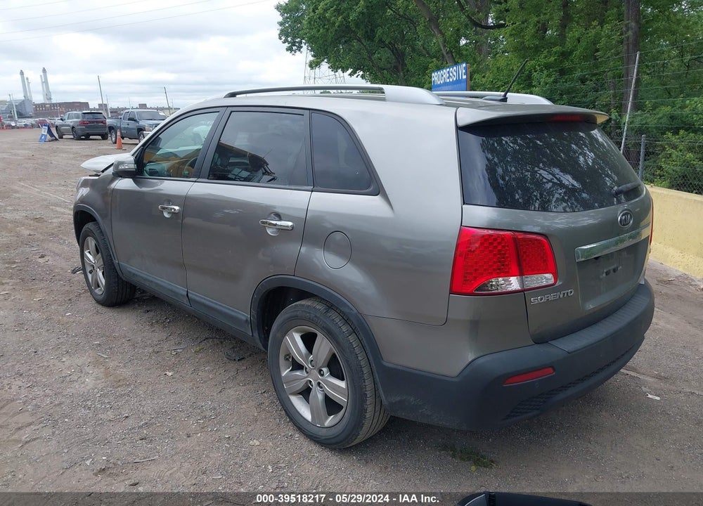 2012 KIA SORENTO EX VIN: 5XYKU3A60CG301626