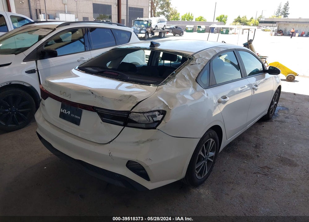 2023 KIA FORTE LXS VIN: 3KPF24AD3PE683682
