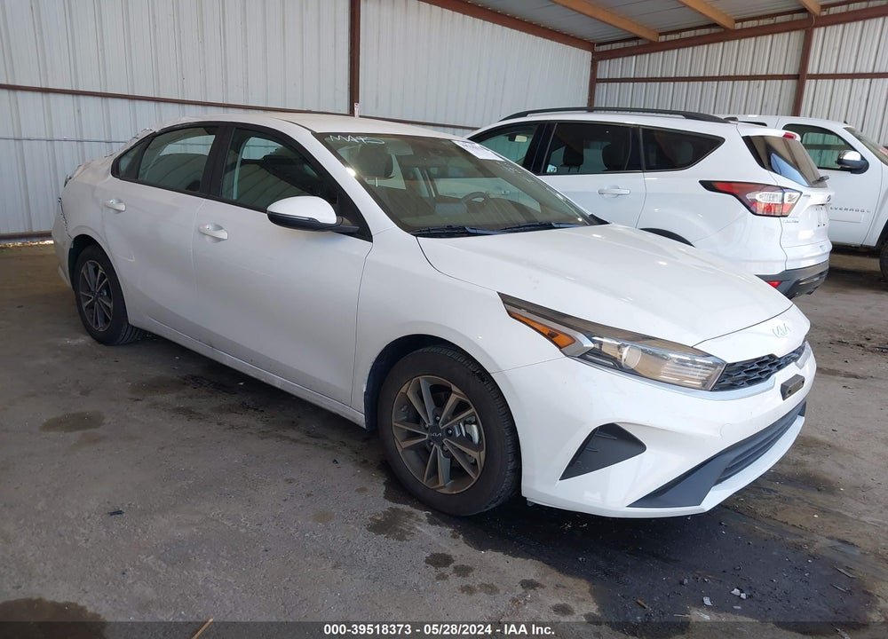 2023 KIA FORTE LXS VIN: 3KPF24AD3PE683682