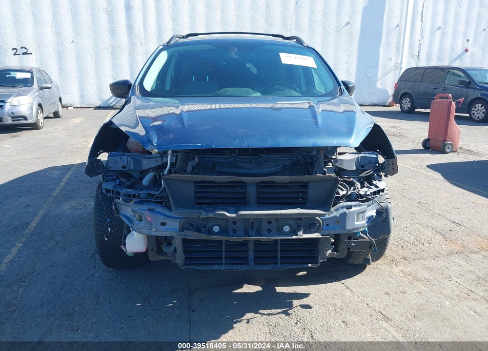 2018 FORD ESCAPE SE VIN: 1FMCU9GD4JUB31596