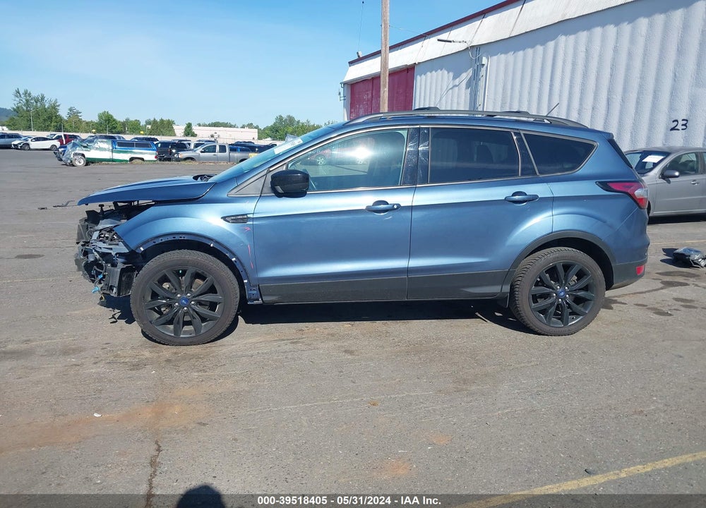2018 FORD ESCAPE SE VIN: 1FMCU9GD4JUB31596
