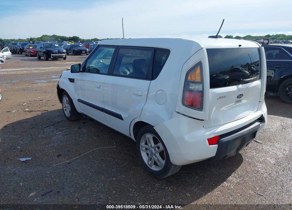 2010 KIA SOUL VIN: KNDJT2A2XA7701855