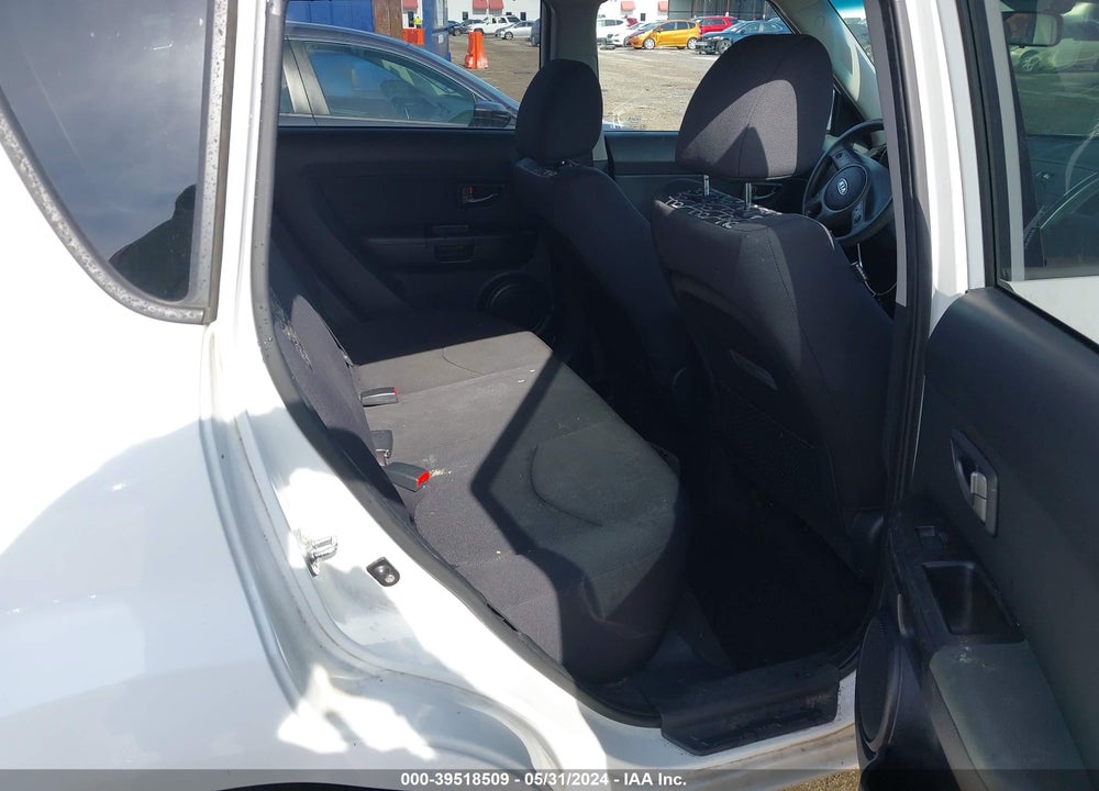 2010 KIA SOUL VIN: KNDJT2A2XA7701855