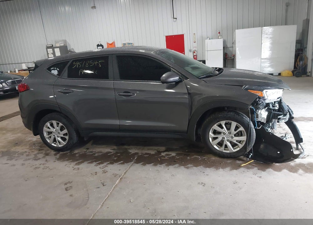 2020 HYUNDAI TUCSON SE VIN: KM8J2CA49LU226452