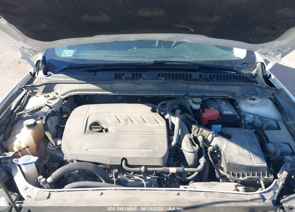 2015 FORD FUSION SE VIN: 3FA6P0HD5FR128102