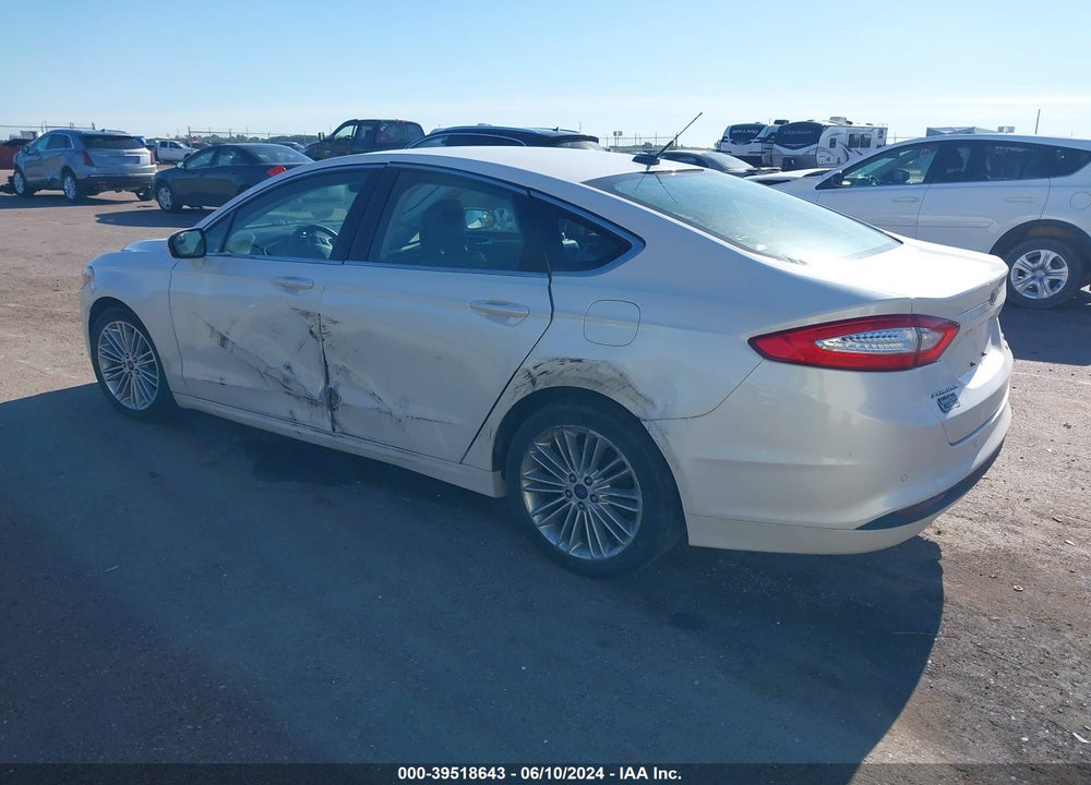 2015 FORD FUSION SE VIN: 3FA6P0HD5FR128102