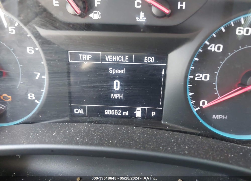 2018 CHEVROLET EQUINOX LT VIN: 2GNAXJEV4J6257463