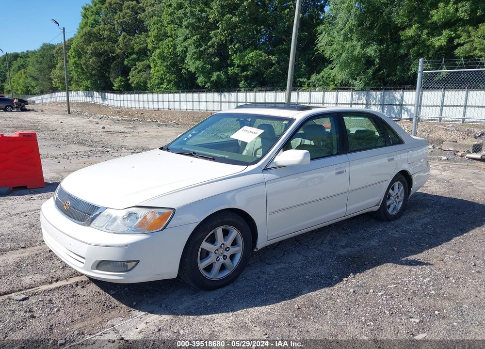2000 TOYOTA AVALON XLS VIN: 4T1BF28B3YU031087