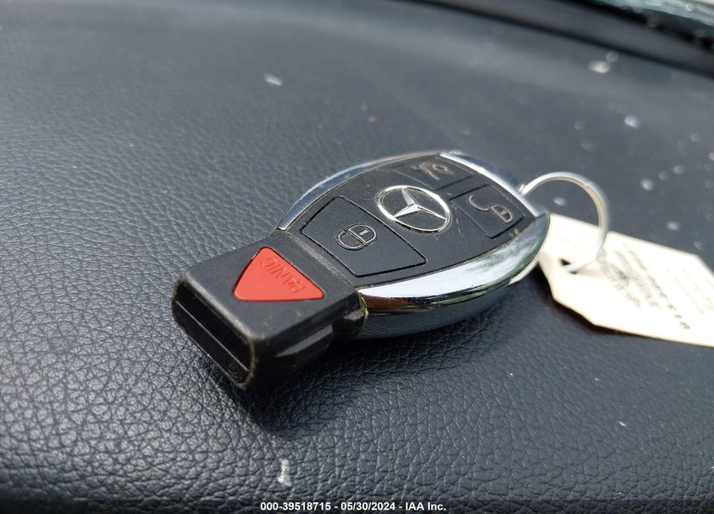 2017 MERCEDES-BENZ GLC 300 VIN: WDC0G4JB9HV009467