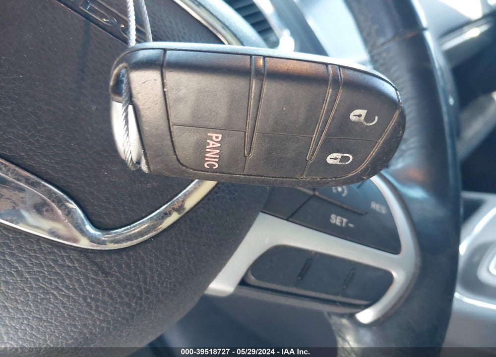 2015 DODGE DURANGO SXT VIN: 1C4RDJAG9FC843411