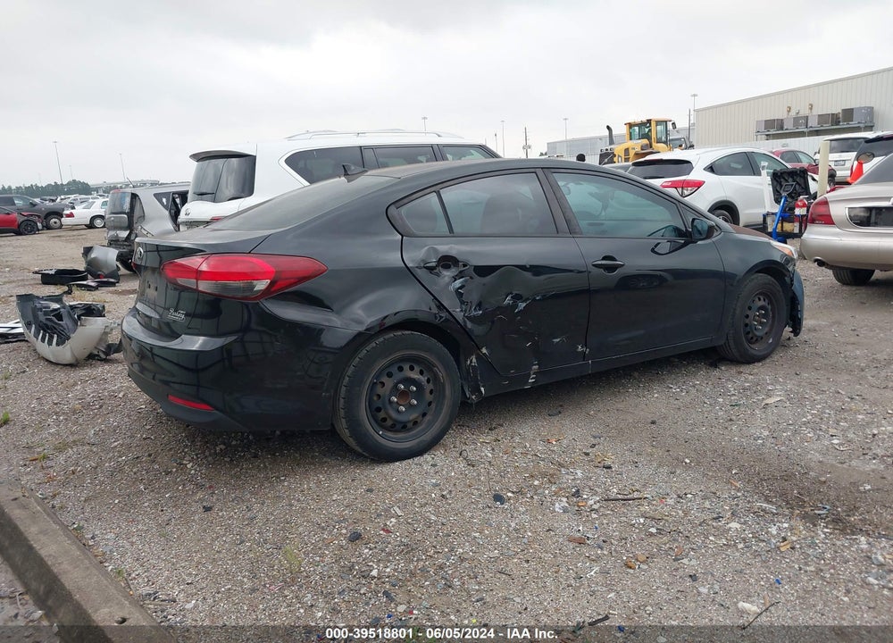 2017 KIA FORTE LX VIN: 3KPFK4A77HE128620