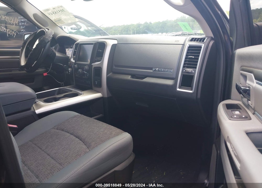 2017 RAM 1500 BIG HORN QUAD CAB 4X2 6'4 BOX VIN: 1C6RR6GT8HS744467