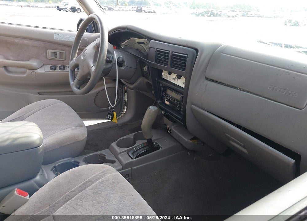 2001 TOYOTA TACOMA PRERUNNER V6 VIN: 5TEGN92N21Z830798