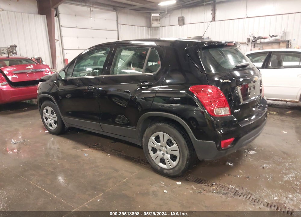 2017 CHEVROLET TRAX LS VIN: 3GNCJKSB9HL225771