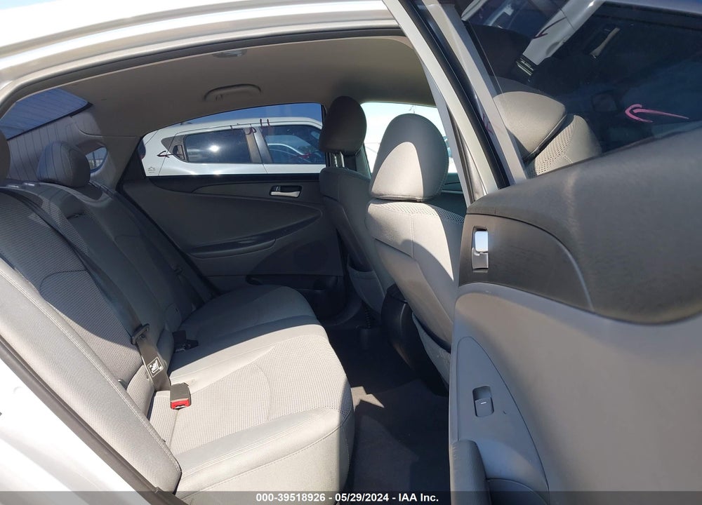 2014 HYUNDAI SONATA GLS VIN: 5NPEB4AC6EH834719