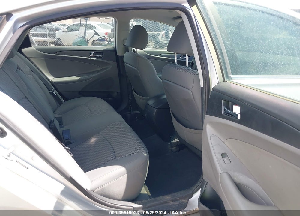 2013 HYUNDAI SONATA GLS VIN: 5NPEB4AC5DH522549