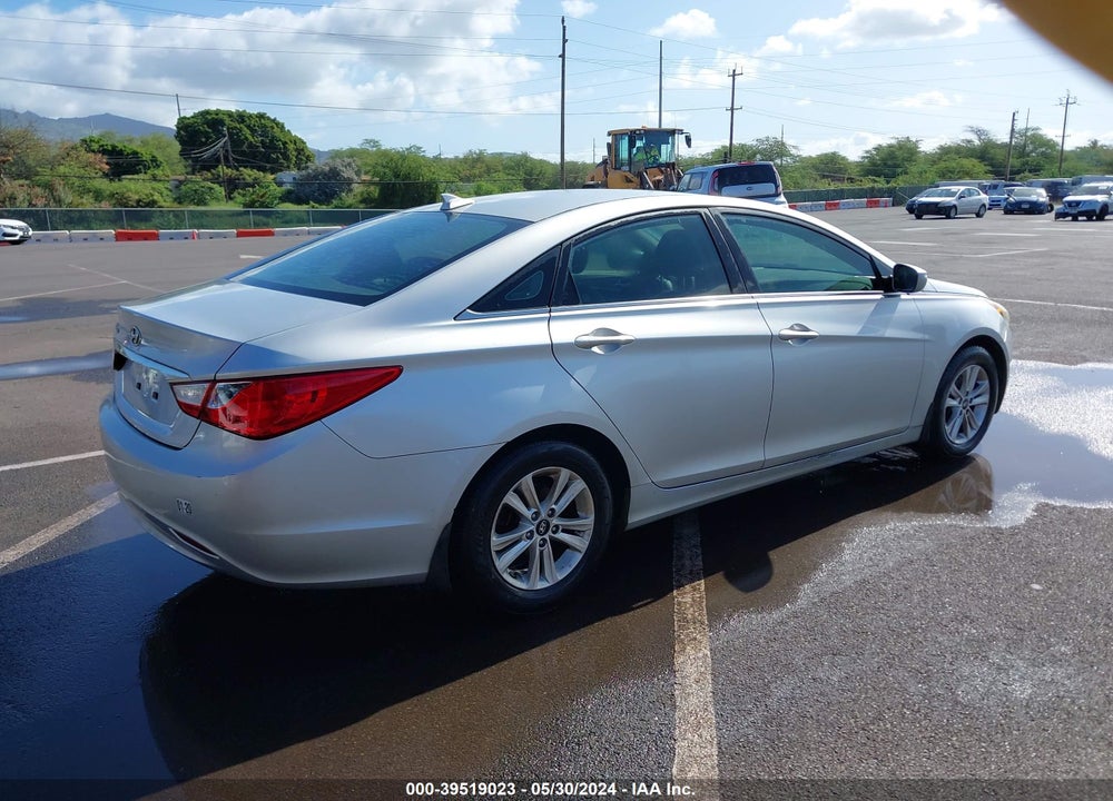 2013 HYUNDAI SONATA GLS VIN: 5NPEB4AC5DH522549