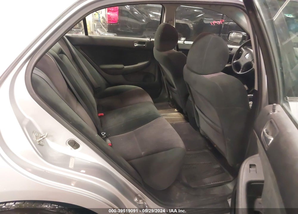 2005 HONDA ACCORD 2.4 LX VIN: 1HGCM564X5A129598