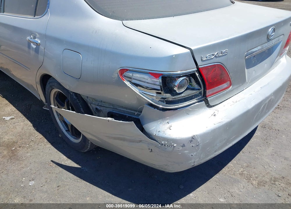 2005 LEXUS ES 330 VIN: JTHBA30G755073850