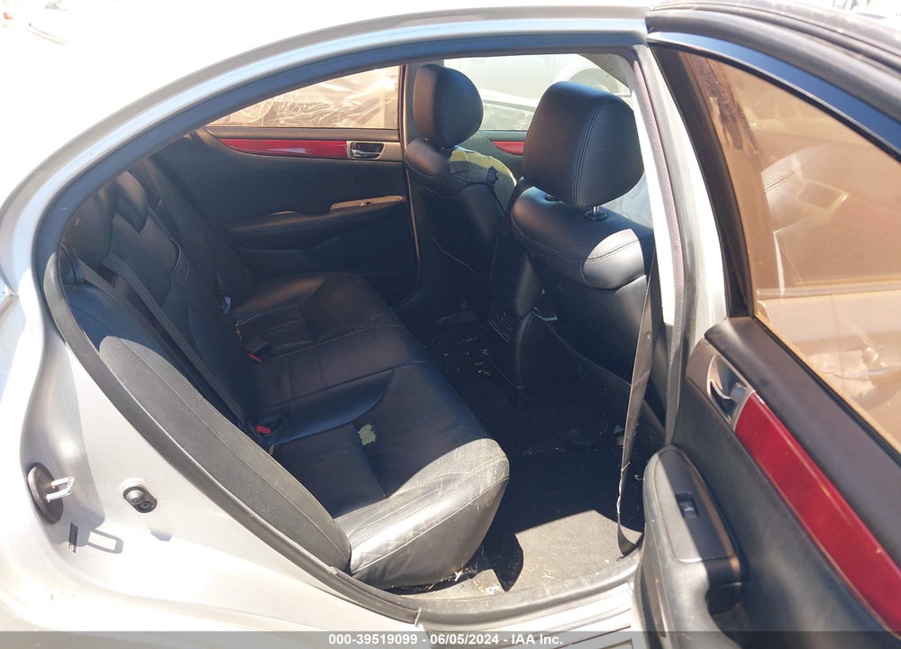 2005 LEXUS ES 330 VIN: JTHBA30G755073850