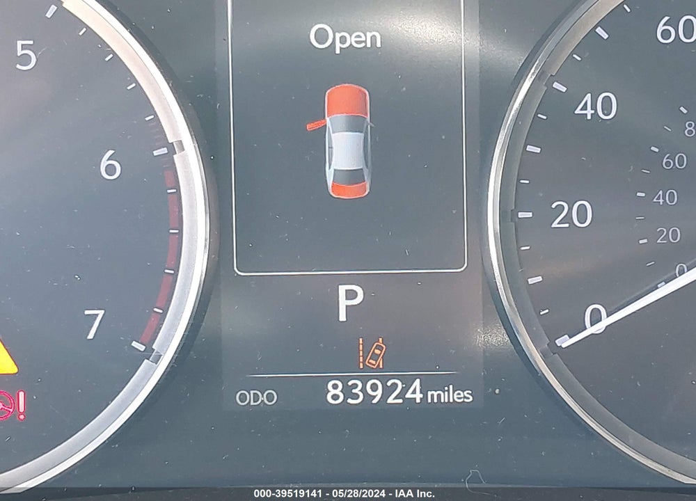 2018 LEXUS IS 300 VIN: JTHBA1D22J5064857