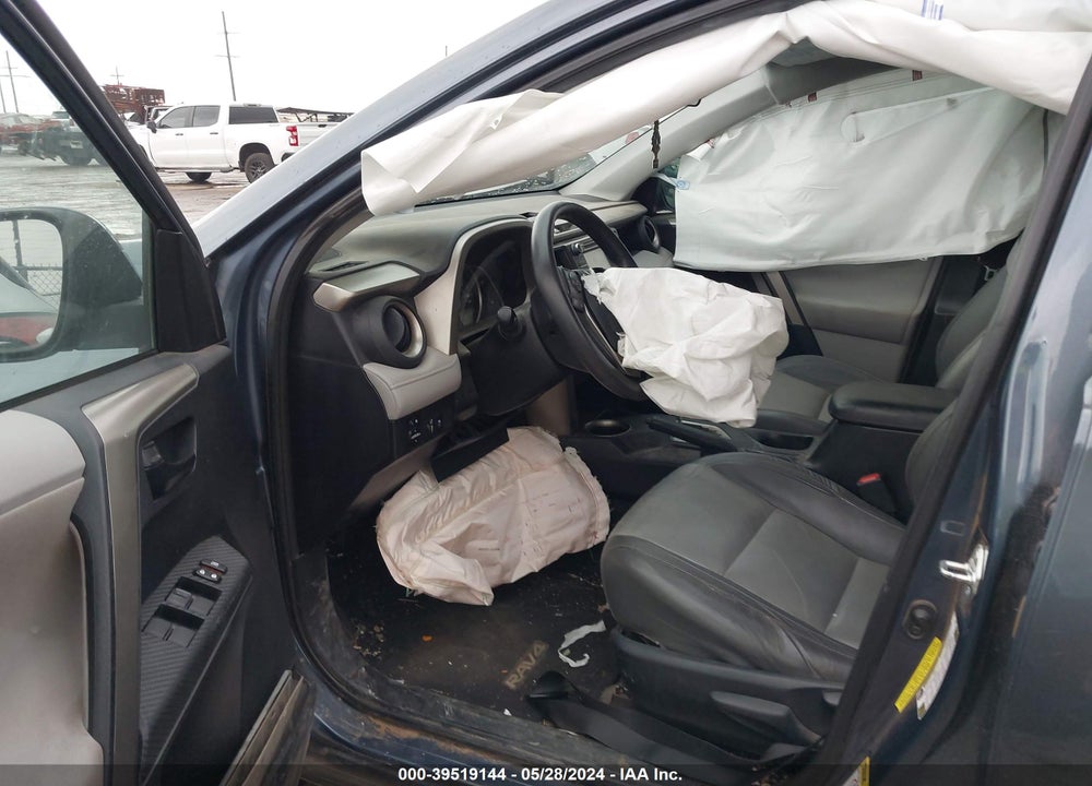 2013 TOYOTA RAV4 XLE VIN: 2T3WFREV2DW035349