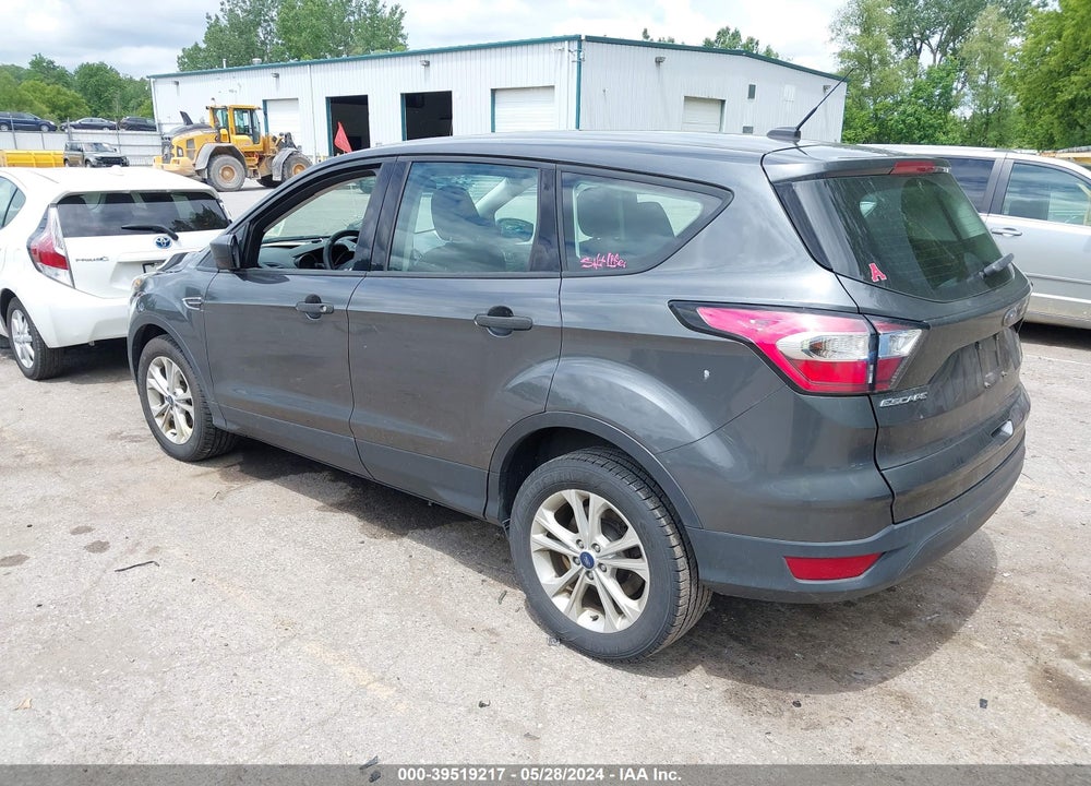 2018 FORD ESCAPE S VIN: 1FMCU0F77JUB41532