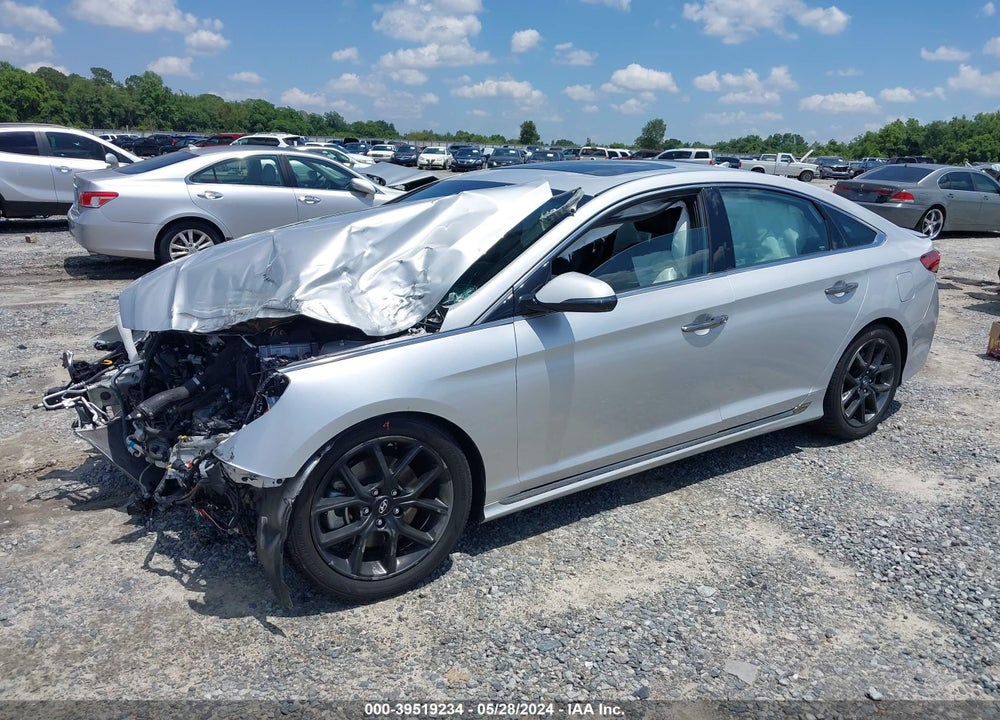 2018 HYUNDAI SONATA SPORT 2.0T VIN: 5NPE34AB7JH671982