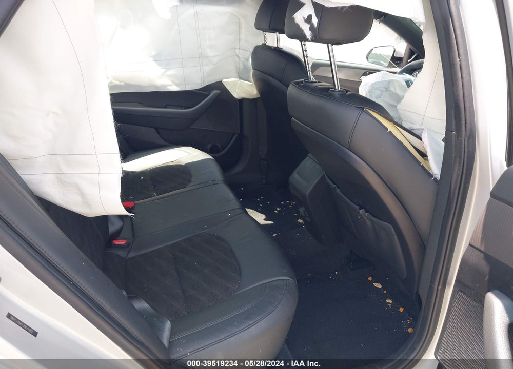 2018 HYUNDAI SONATA SPORT 2.0T VIN: 5NPE34AB7JH671982