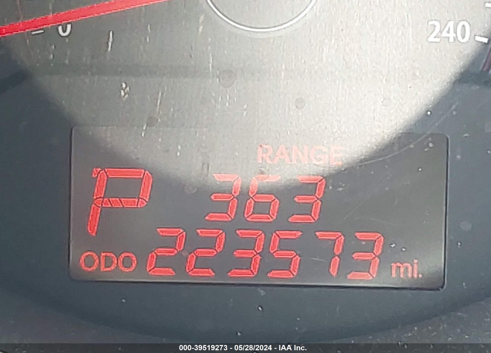 2013 KIA SORENTO EX VIN: 5XYKUDA63DG414851
