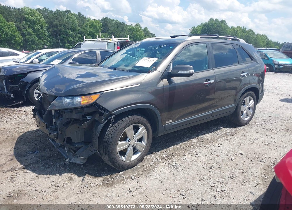 2013 KIA SORENTO EX VIN: 5XYKUDA63DG414851